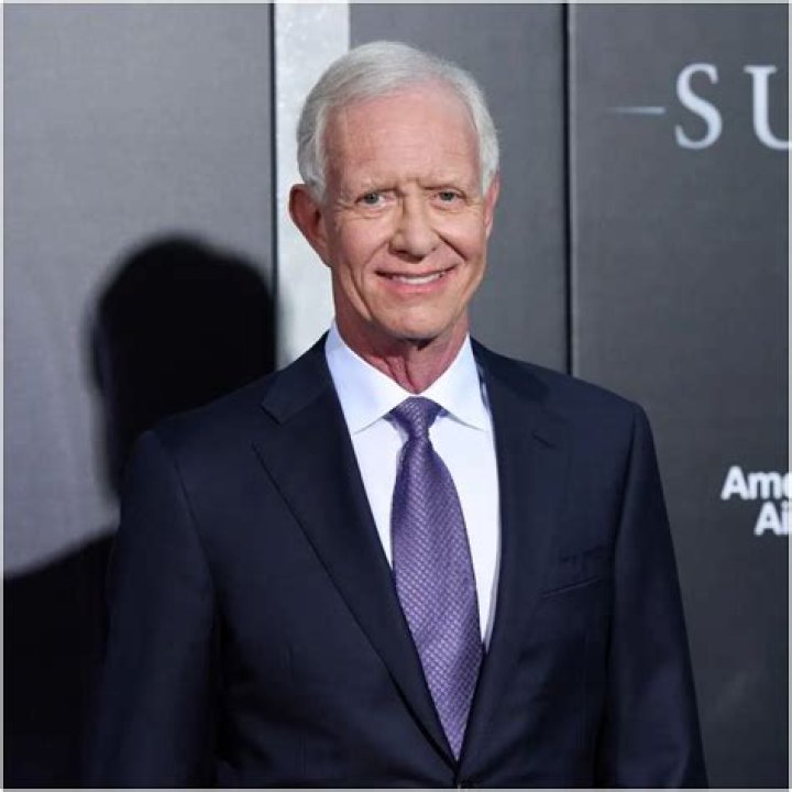 Chesley Sullenberger Net Worth - Wealthy Genius
