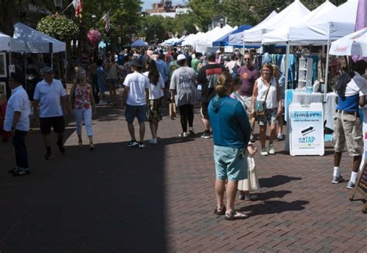 🎨 First Sunday Arts Festival in Annapolis
