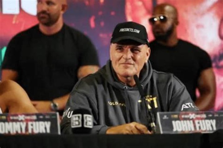 How Tall is John Fury? Unveiling the Height of the Boxing Legend