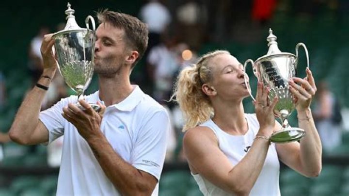Katerina Siniakova tennis player, husband, net worth, family