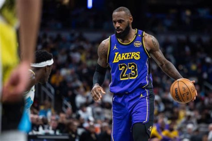 LeBron James Reveals How He Stays In Shape With Insane Diet