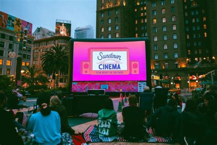 Outdoor (FREE) Movies in and near Lincoln