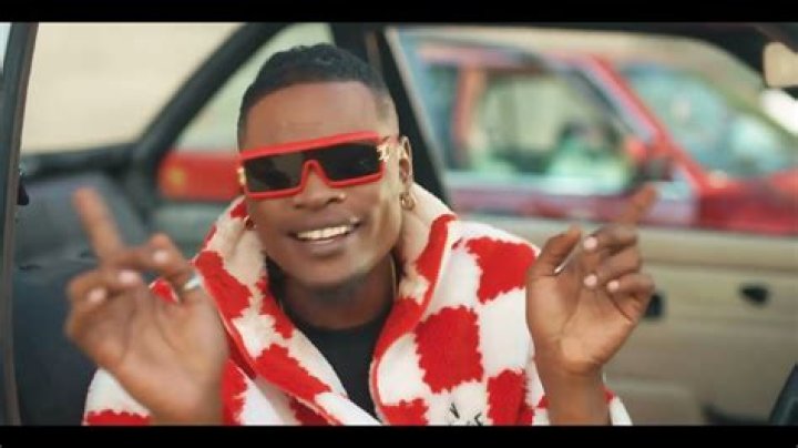 Stats about 'Bega Bega' sung by 'Pallaso'