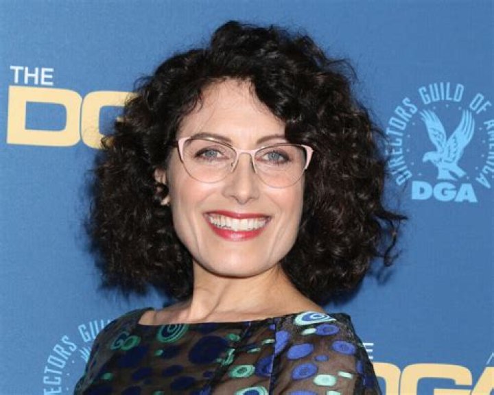 The Main Reason Lisa Edelstein Left House