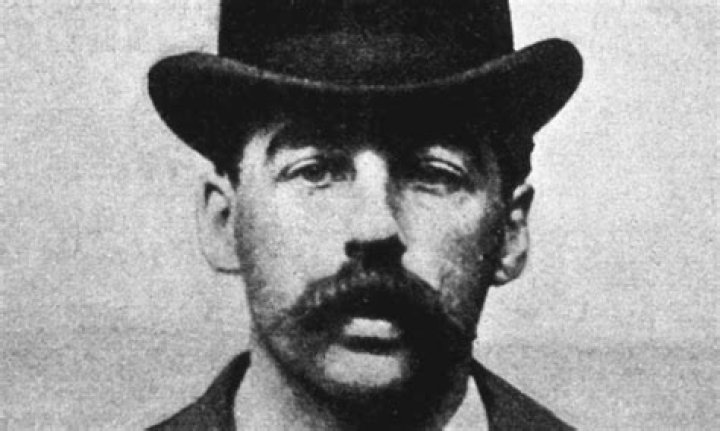 Why H.H. Holmes And Jack The Ripper Could Be The Same Person